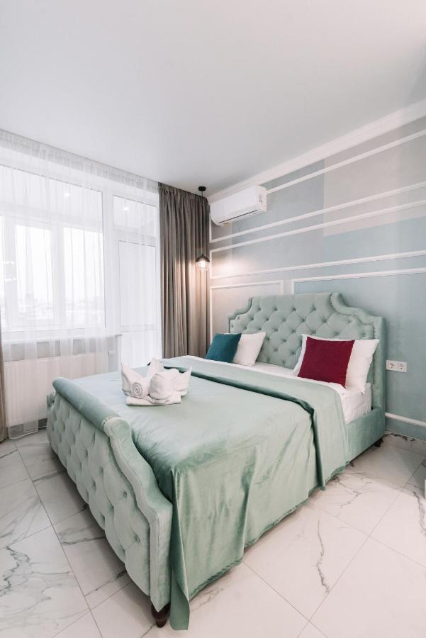 Royal Tower Vip Smart Apartments 1 키예프 외부 사진
