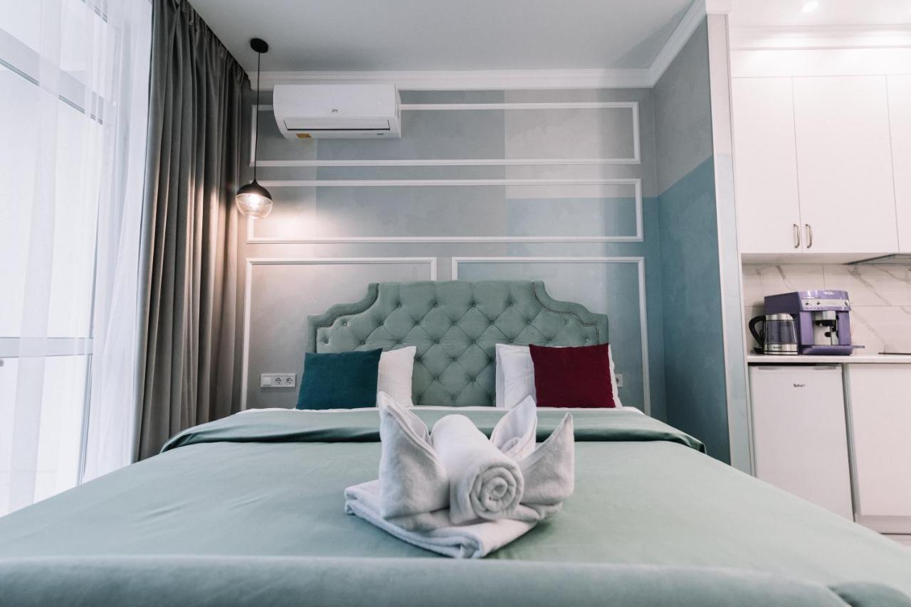 Royal Tower Vip Smart Apartments 1 키예프 외부 사진