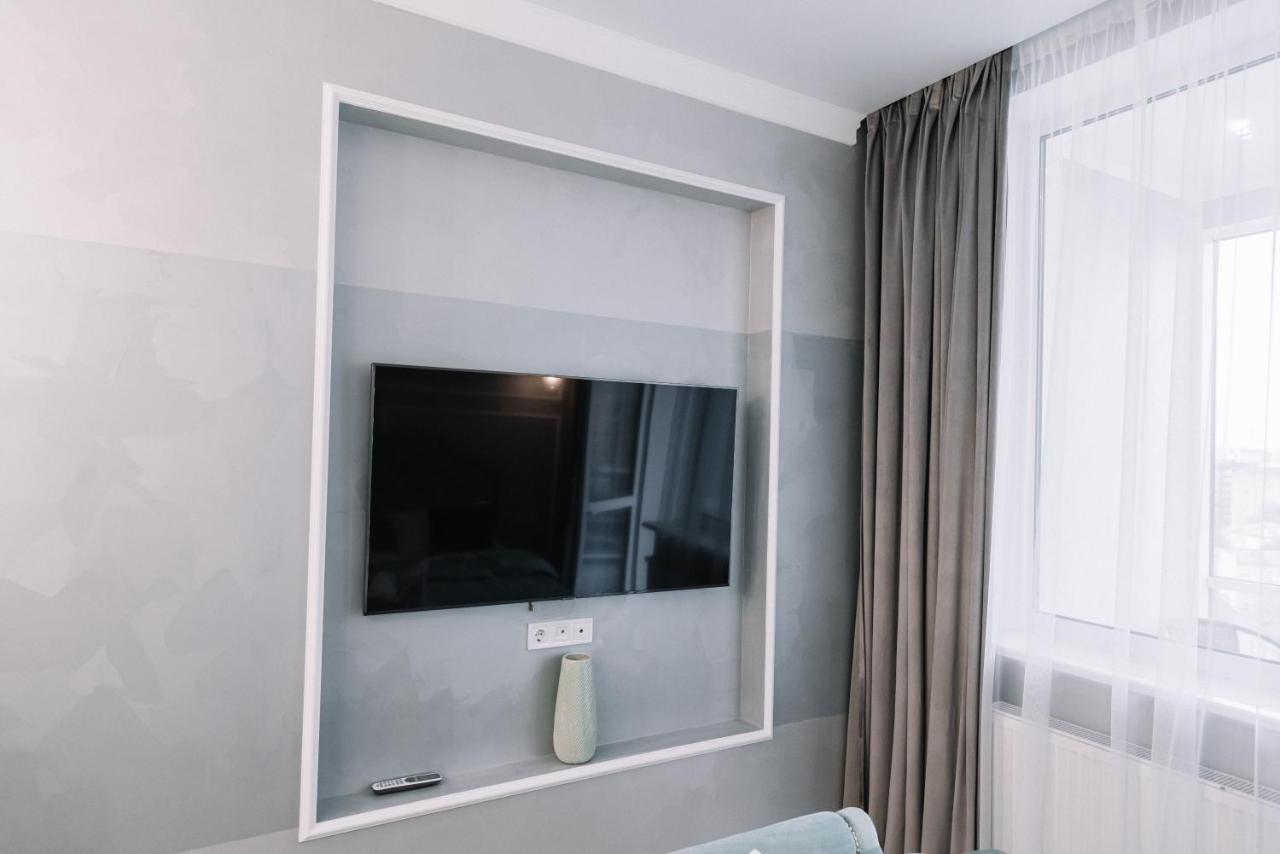 Royal Tower Vip Smart Apartments 1 키예프 외부 사진