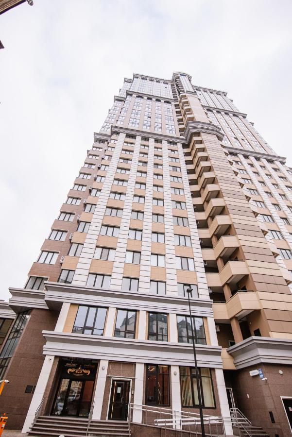 Royal Tower Vip Smart Apartments 1 키예프 외부 사진